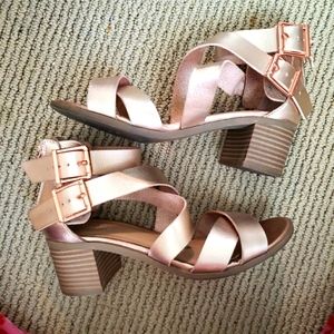 block heel sandals